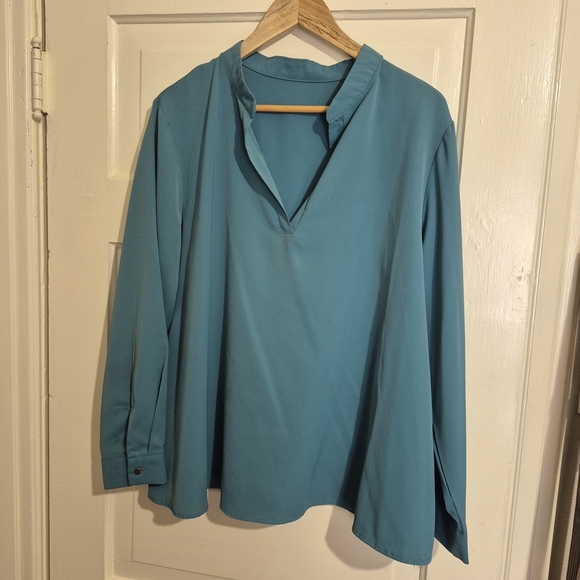 Elegant Teal Blue Women's Top 2Xl - Picture 2 of 4
